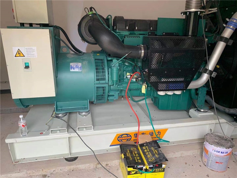 重慶渝長高速公路，12臺(tái)沃爾沃發(fā)電機(jī)組